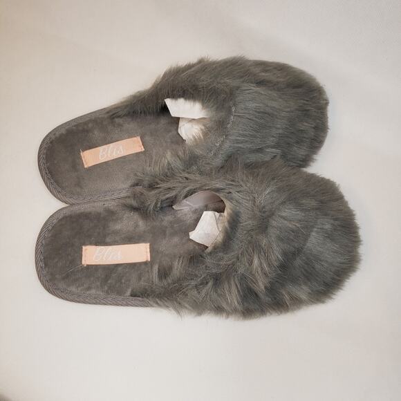 Blis Faux Fur Slippers NWT - Picture 1 of 9
